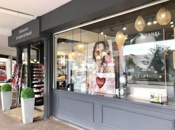 Vente de produits cosmétiques Hossegor